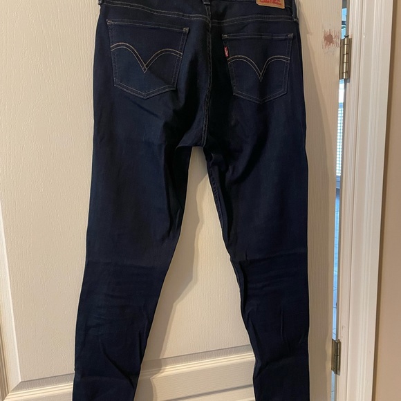 Levi’s 535 Super Skinny Jeans - Picture 3 of 4